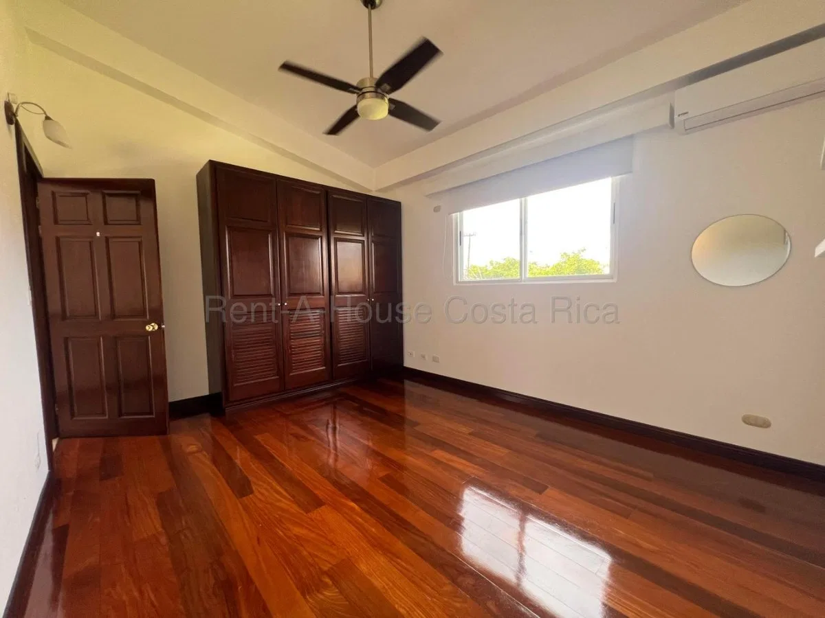 Venta Casa de Lujo 420m² en Lindora 4 Hab Acabados Premium y Exclusividad #26-1558 GS - Venta en Santa Ana, photo 5
