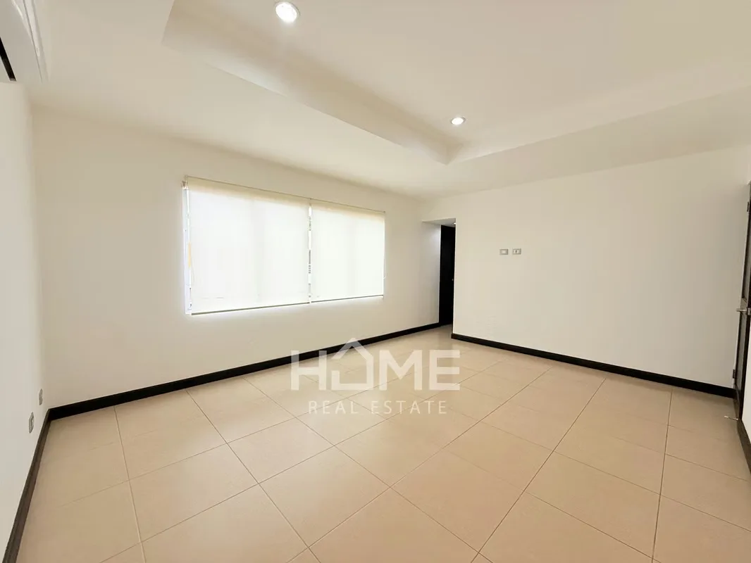 Disfruta de comodidad, seguridad y excelentes amenidades en esta amplia casa de dos niveles, ideal para familias., photo 15