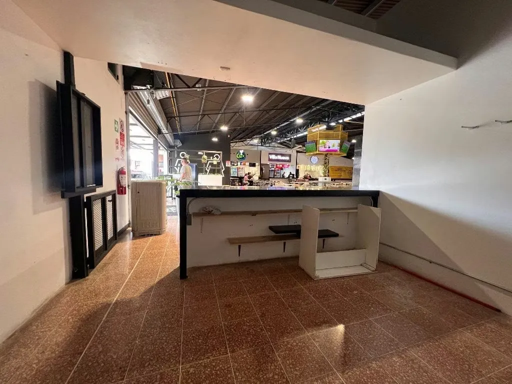 Alquiler de local para comidas en Plaza Gastronómica en San Pedro, Vargas Araya, photo 5