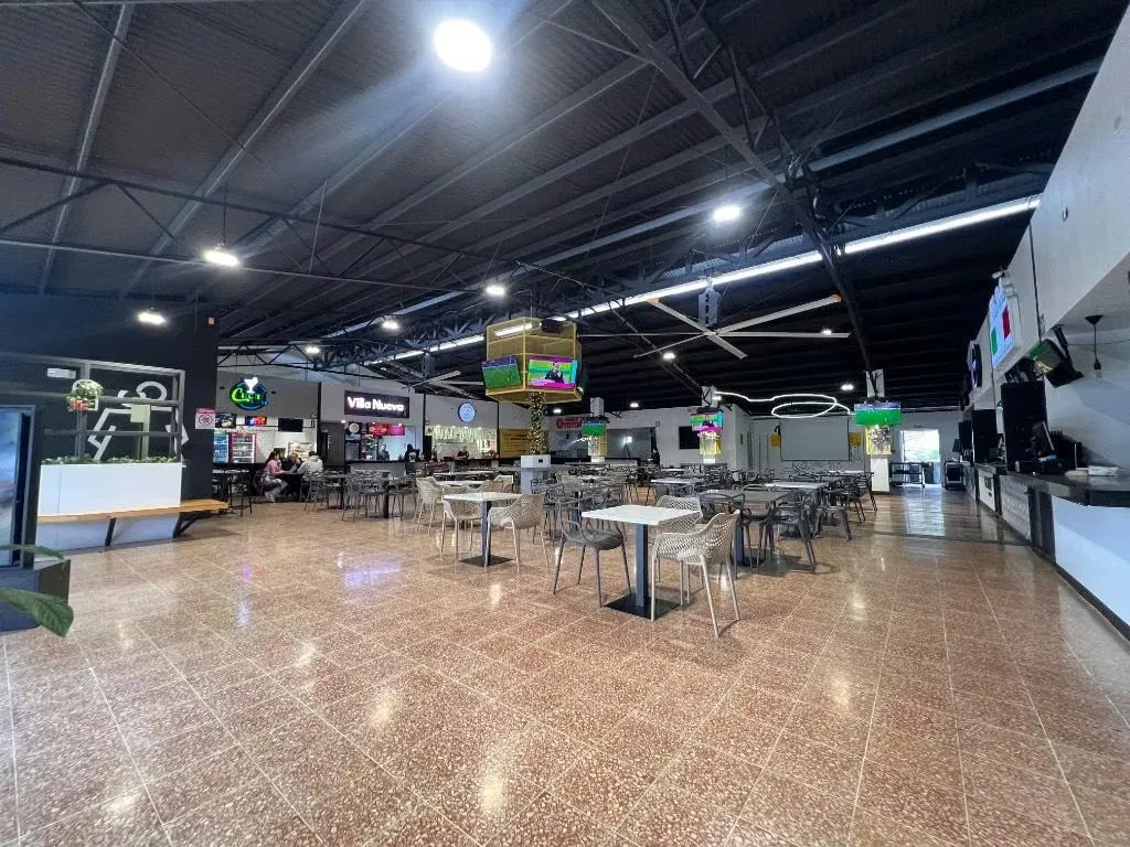 Alquiler de local para comidas en Plaza Gastronómica en San Pedro, Vargas Araya, photo 6