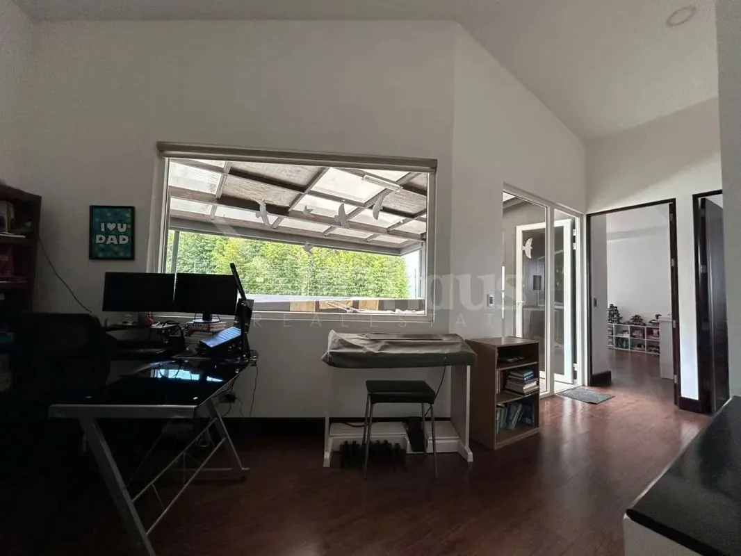 Beautiful two-level house and green areas in residential with security in San Rafael de Montes de Oca. This property has 750 m2 of land in which 315 are built area and the rest is green ..., photo 11