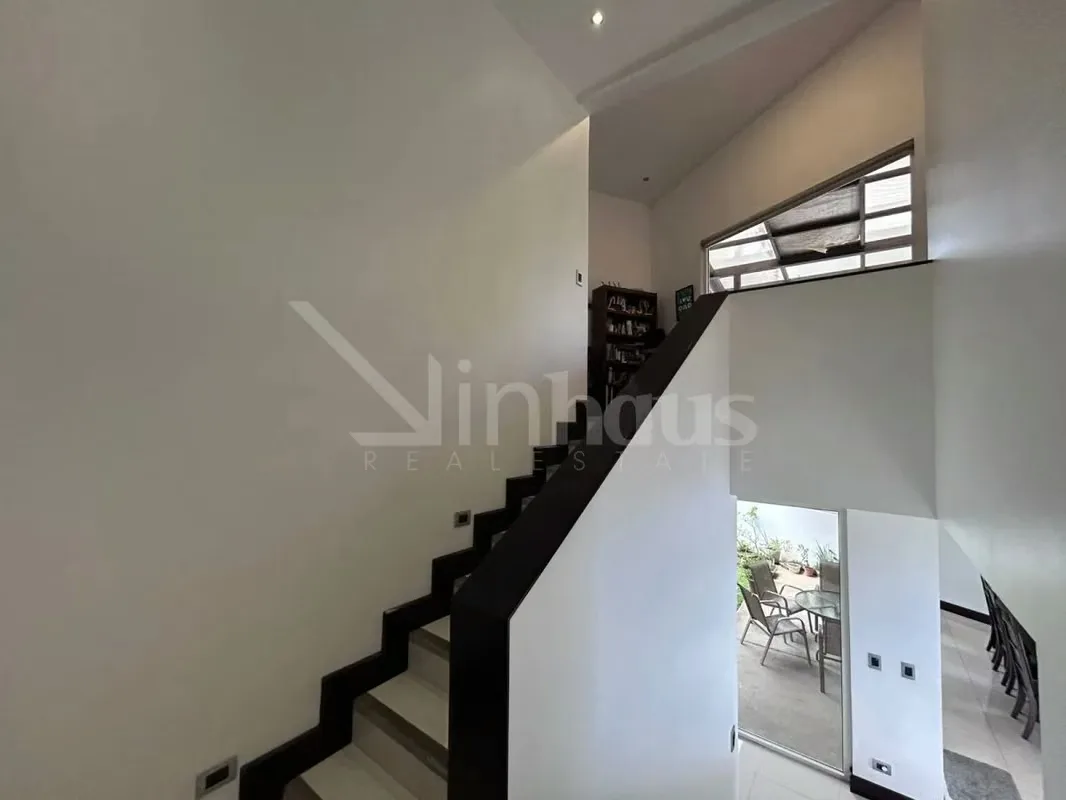 Beautiful two-level house and green areas in residential with security in San Rafael de Montes de Oca. This property has 750 m2 of land in which 315 are built area and the rest is green ..., photo 10