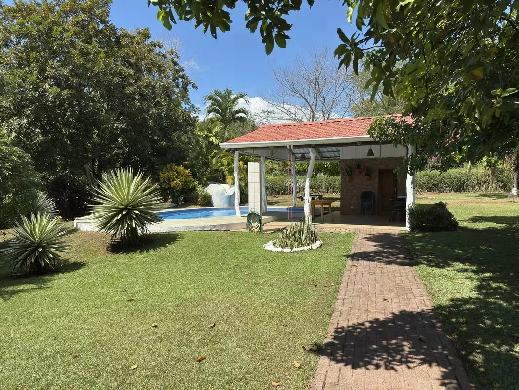 Farm for sale in Turrubares, San Jose, 5,000 m2 with house, pool and ranch., photo 6