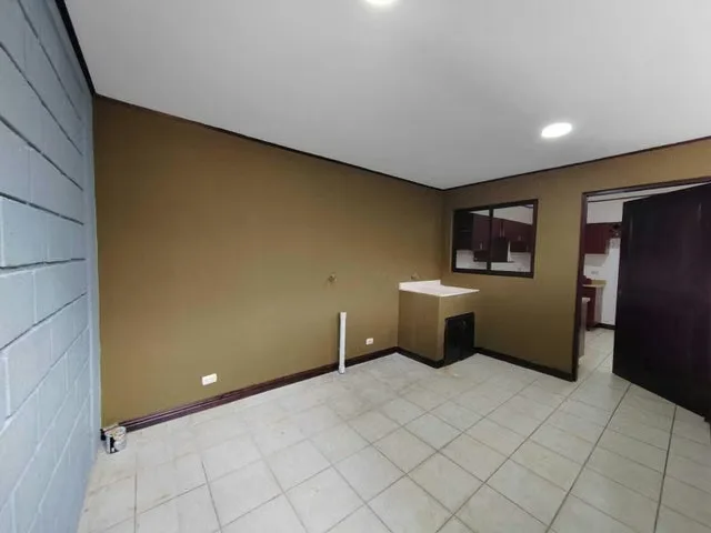 Disfrute de la comodidad y tranquilidad que ofrece esta hermosa casa de una sola planta, ubicada en un residencial con ..., photo 10