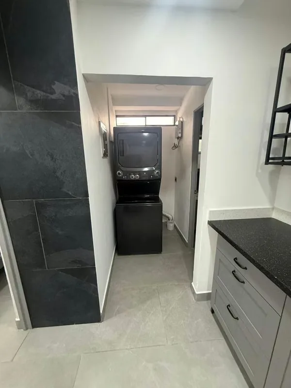 Te ofrecemos en alquiler este exclusivo apartamento amueblado, ubicado en Moravia. Diseñado especialmente para profesionales o ejecutivos que ..., photo 2
