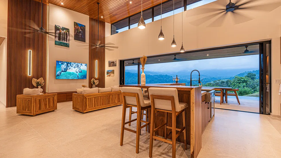 LUXURIOUS 3-BEDROOM HOME WITH WATERFALL VIEW NEAR DOMINICAL BEACH – 2.5 ACRES, photo 13