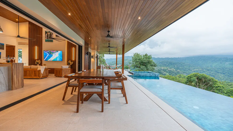 LUXURIOUS 3-BEDROOM HOME WITH WATERFALL VIEW NEAR DOMINICAL BEACH – 2.5 ACRES, photo 8