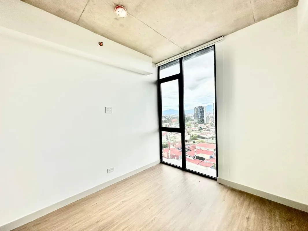 Una oportunidad única para vivir en una de las torres más imponente y con mayor personalidad de Escalante., photo 11