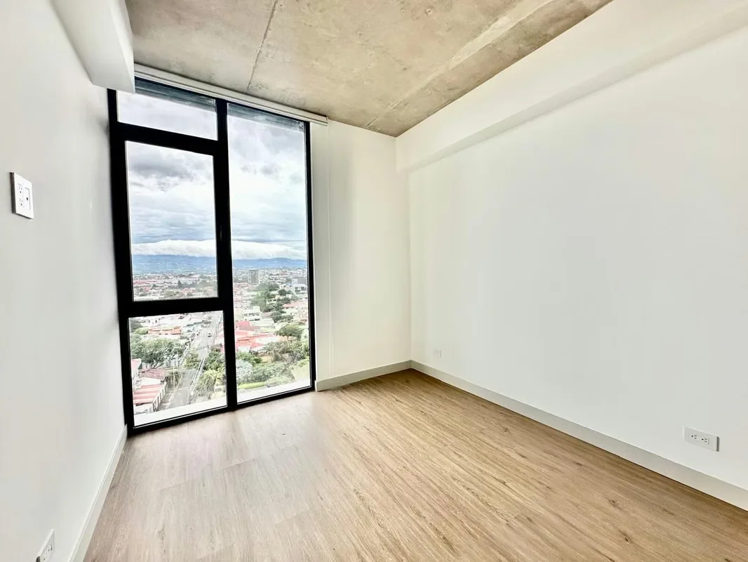 Una oportunidad única para vivir en una de las torres más imponente y con mayor personalidad de Escalante., photo 9