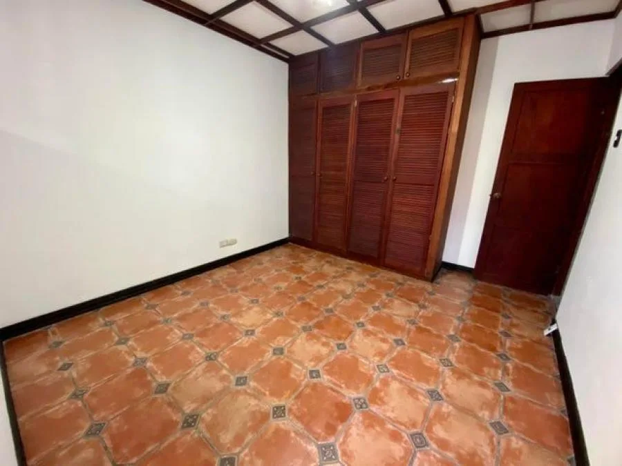 Casa independiente con cinco habitaciones en Freses RAH 231647 - Venta en Curridabat, photo 13