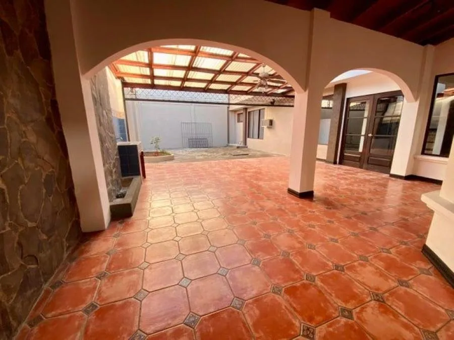 Casa independiente con cinco habitaciones en Freses RAH 231647 - Venta en Curridabat, photo 7