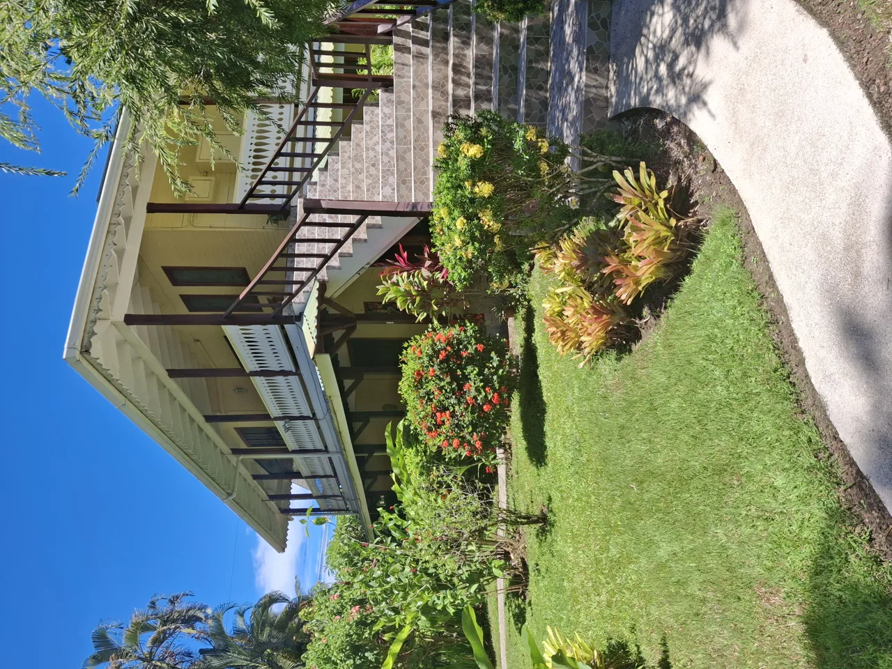 Ocean front Guesthouse for sale turnkey business, photo 5
