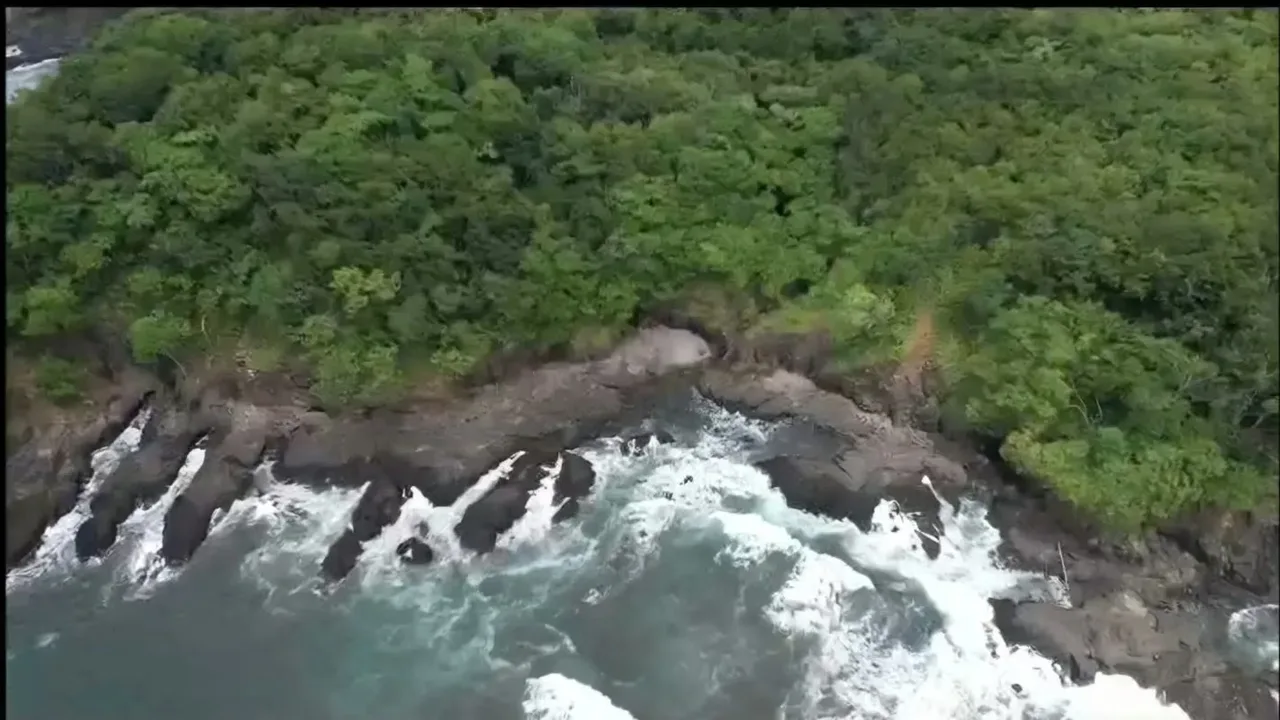 Location: This stunning property is located in the beautiful Guanacaste region of Costa Rica, with direct and exclusive access to a dream beach., photo 3