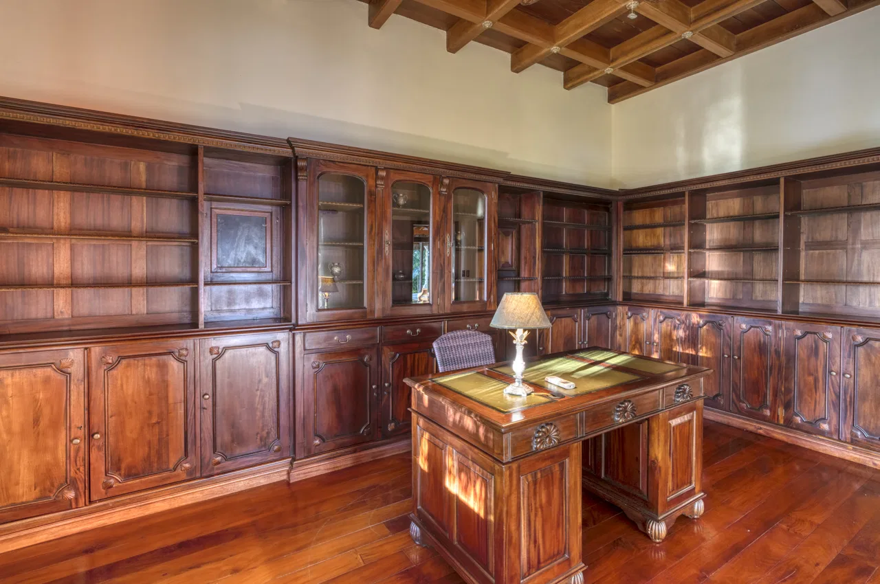 4 BEDROOM EUROPEAN STYLE HOME WITH STUNNING OCEAN VIEWS – 6.27 ACRES, photo 16