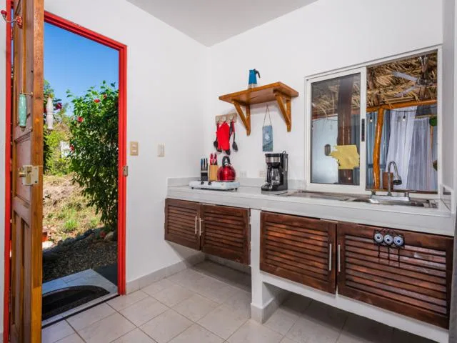 Casablanca – 2 Homes in a Private Resort, Playa Avellanas, photo 4