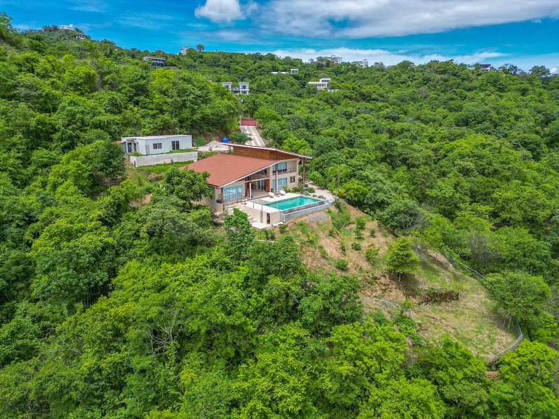 4 Bed Single Family Homes For Sale in Playa Potrero, photo 14