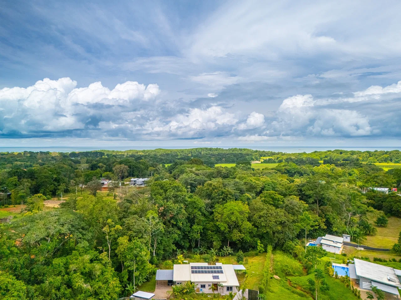PROPERTY WITH THREE BEDROOM AND GARDEN, IN UVITA – 1.33 ACRES, photo 3