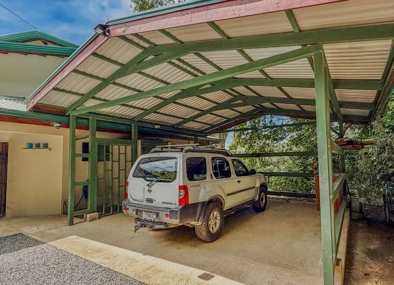 0.8 ACRES- 2 Bedrooms w/ Conversion Potential to 3 Bedrooms, 2 Full Bathrooms, Saltwater Pool, 8min to Dominical, and TWO 4×4 Vehicles Included!!!, photo 11