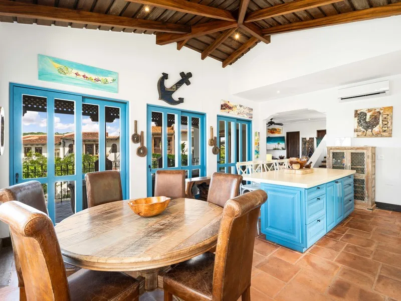 4 Bed Single Family Homes For Sale in Playa Danta, photo 2