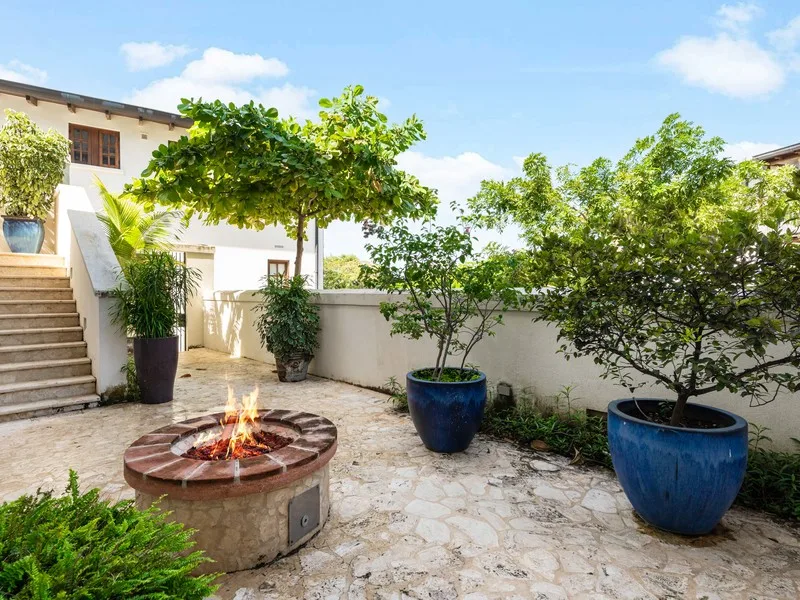 4 Bed Single Family Homes For Sale in Playa Danta, photo 14