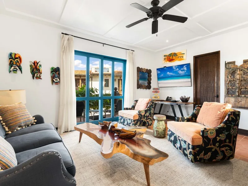 4 Bed Single Family Homes For Sale in Playa Danta, photo 4