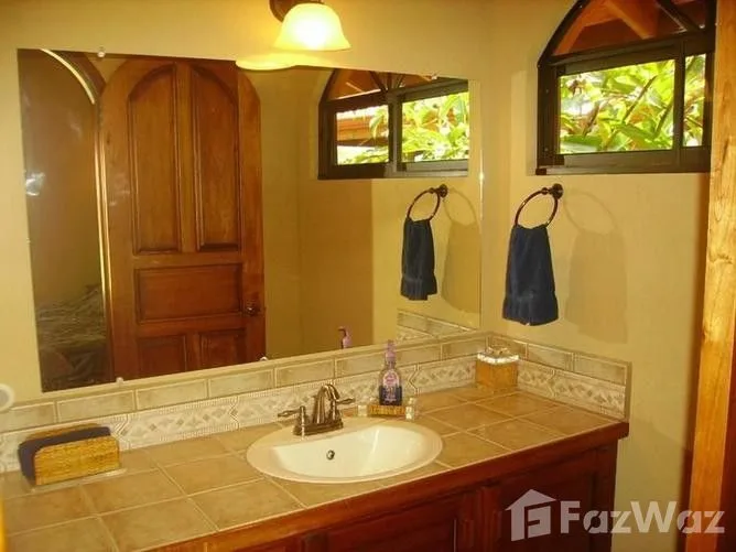 4 Bedroom House for Sale in Perez Zeledon, San Jose for $449,900, photo 8