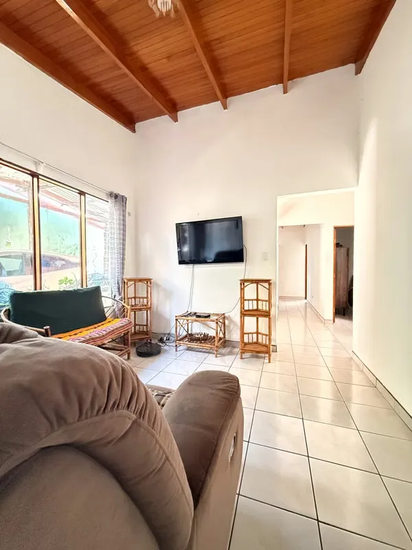 House for Sale in Mercedes Sur, Heredia — Real Space, Location, and Presence, photo 2