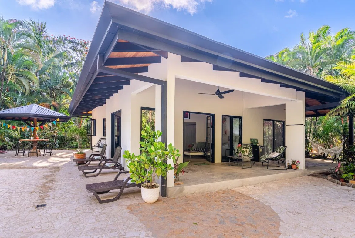 CASA SIRENA PROPERTY WITH TWO BEDROOM IN THE MIDDLE IN THE NATURE, IN OJOCHAL – 1.3 ACRES, photo 2