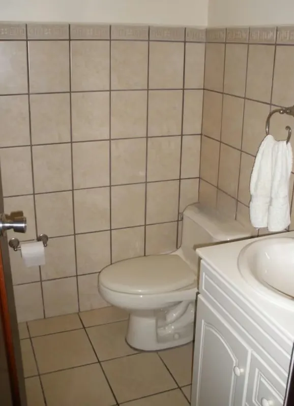 URGE VENDER High Value Property in Los Yoses - Impact Price for Quick Investment, photo 12