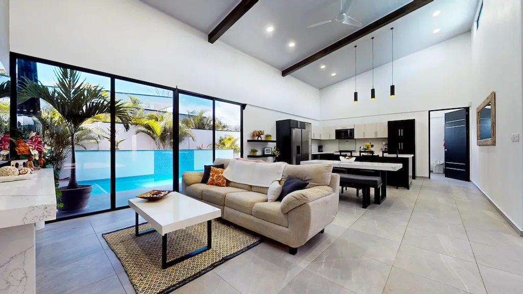 FOR SALE 3 BEDROOM HOME WITH POOL NEAR UVITA BEACH, photo 10