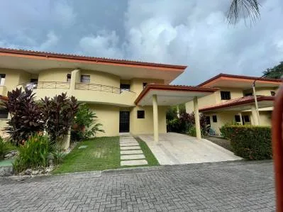 HERMOSA PROPIEDAD UBICADA EN VILLA  SITIO DE ENSUEñO