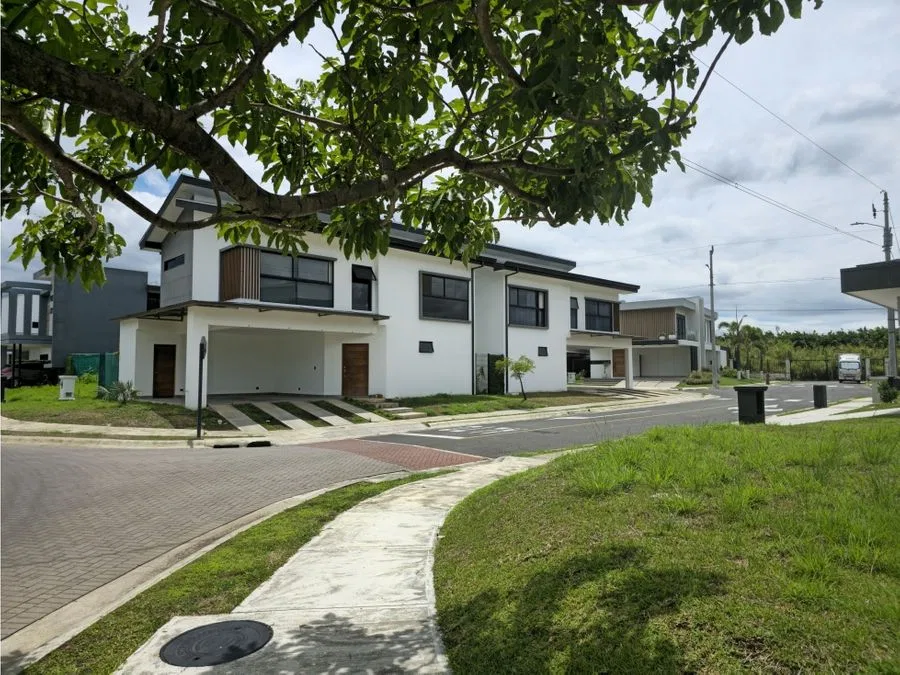 Lote en venta en San Rafael de Alajuela, La Guácima - 5PVV10057309