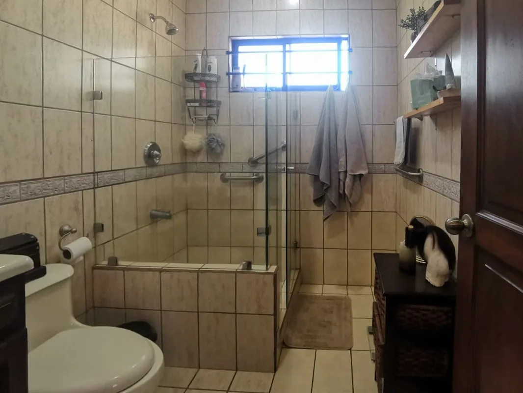 For Sale – Home in Villas de Robledal Condo, San Antonio de Belén (MB), photo 16