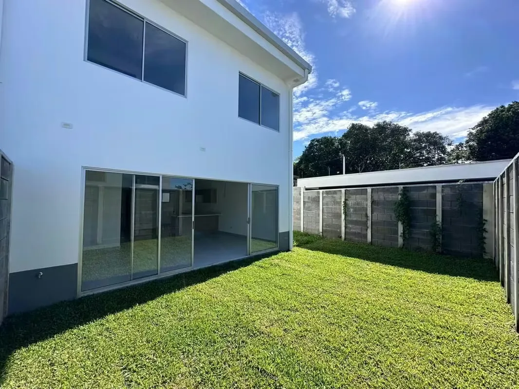 Beautiful house with the largest model in Naos condo, San Joaquin de Flores Heredia, photo 3