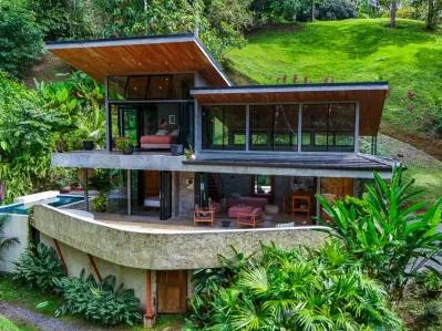 Contemporary Jungle Villa in Uvita with Private Pool and Expansion Potential