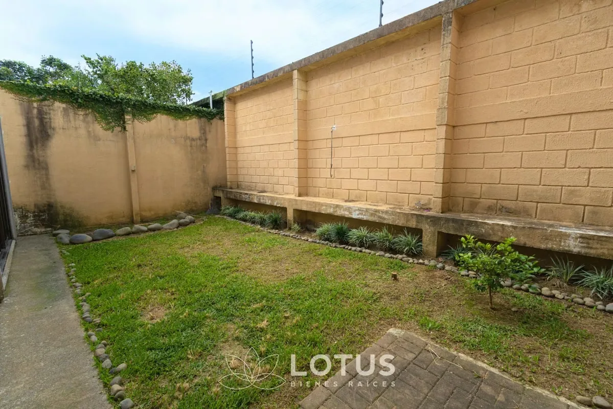 Casa en Venta en Condominio Lomas de Granadilla, Curridabat — 4 hab., Cód. AJ070, photo 10
