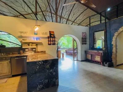 Propiedad de ingresos en venta: una superficie heredada en el corazón de la ciudad, photo 9