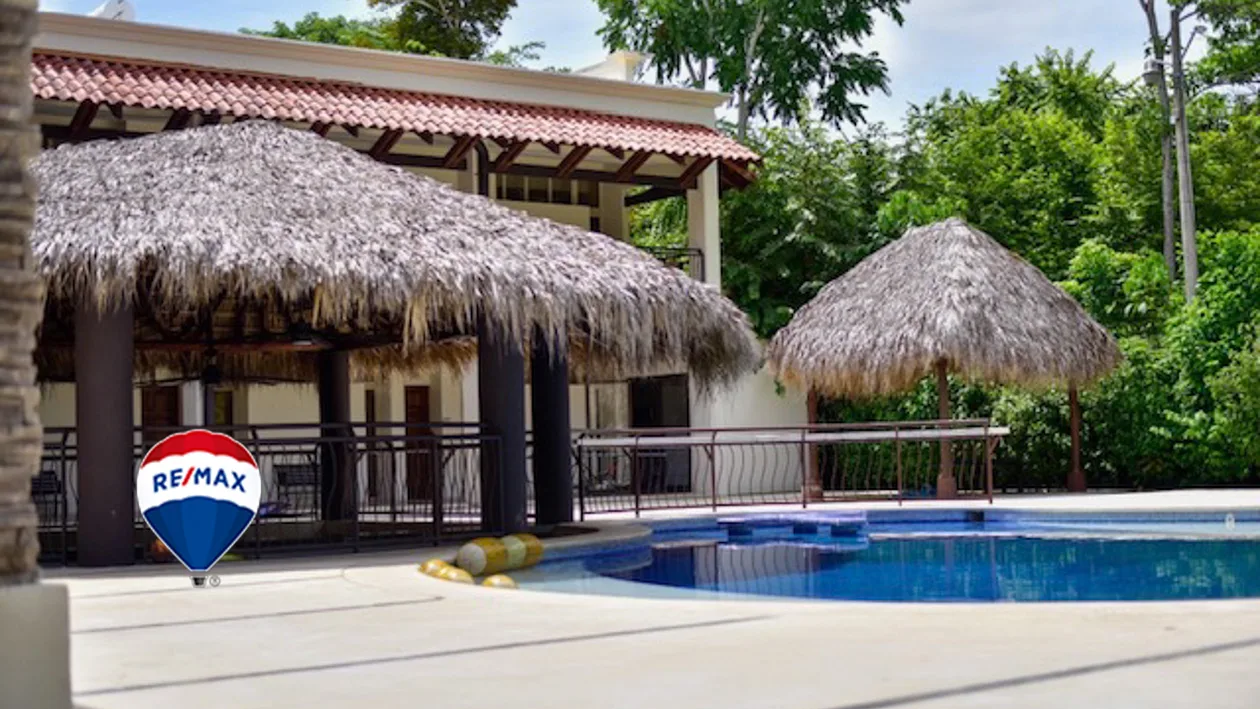 20 Room Private Resort | Across from Los Suenos | Walk to the Beach, photo 9