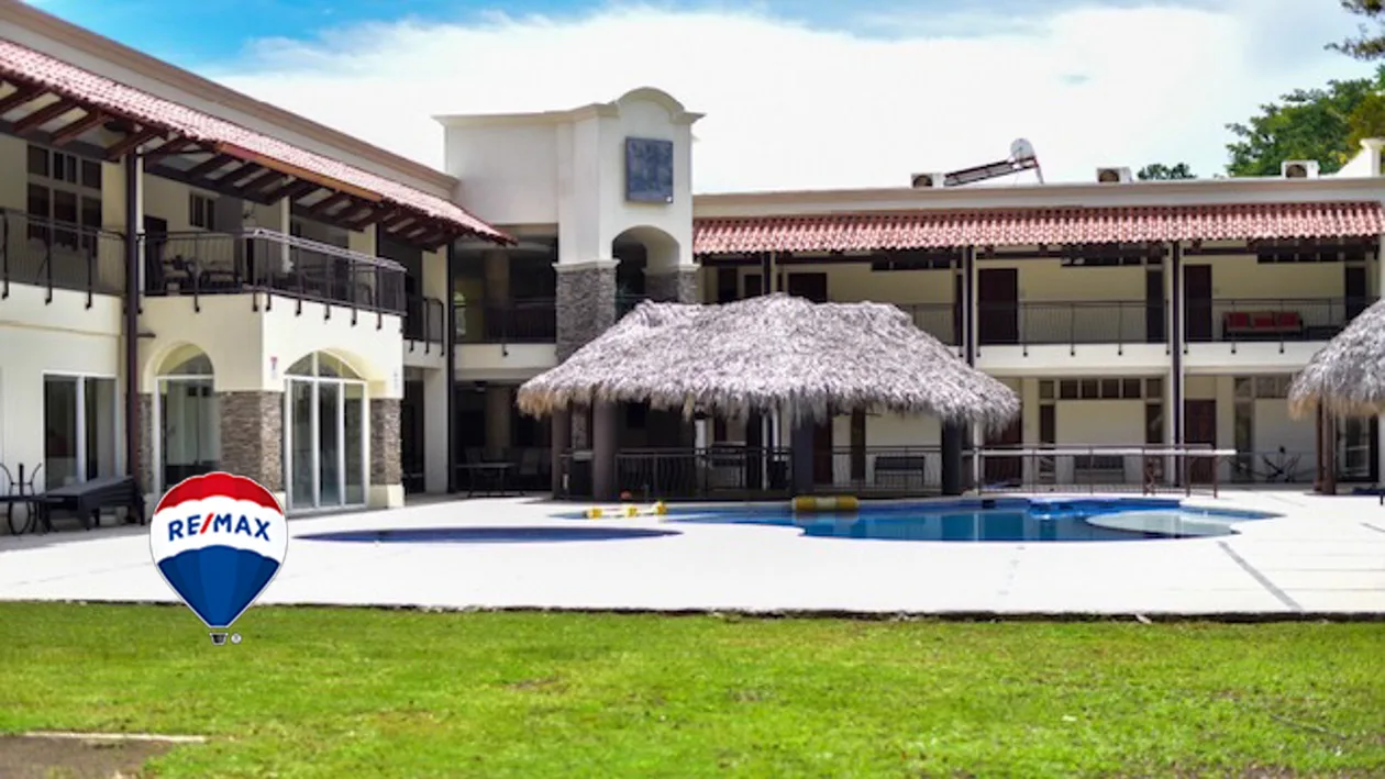 20 Room Private Resort | Across from Los Suenos | Walk to the Beach, photo 10