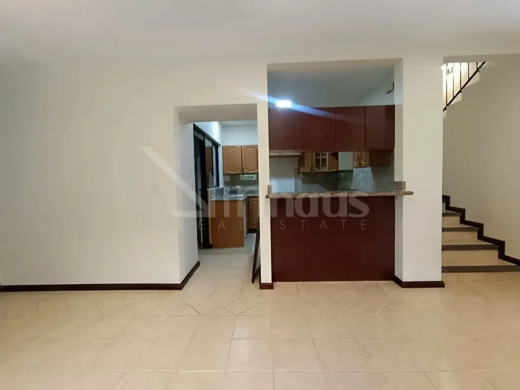 Se vende fresca casa de dos niveles ubicada en Brasil de Mora, con 200 m2 de construcción sobre un lote de 120 m2. La propiedad ofrece:, photo 6