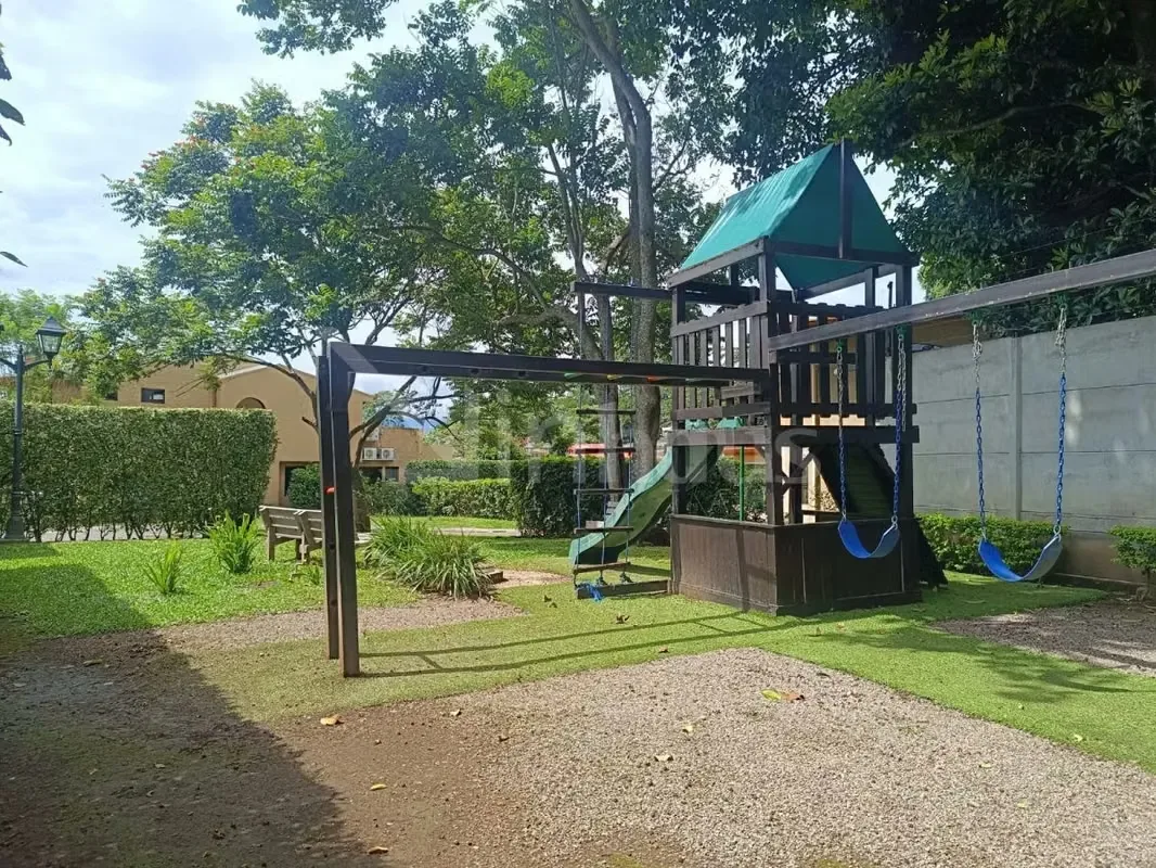 Se vende fresca casa de dos niveles ubicada en Brasil de Mora, con 200 m2 de construcción sobre un lote de 120 m2. La propiedad ofrece:, photo 10