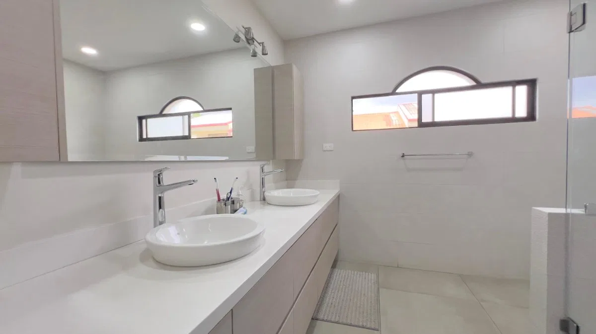 Venta de Casa de 222mt2 en Curridabat 26-945 - Venta en Curridabat, photo 3