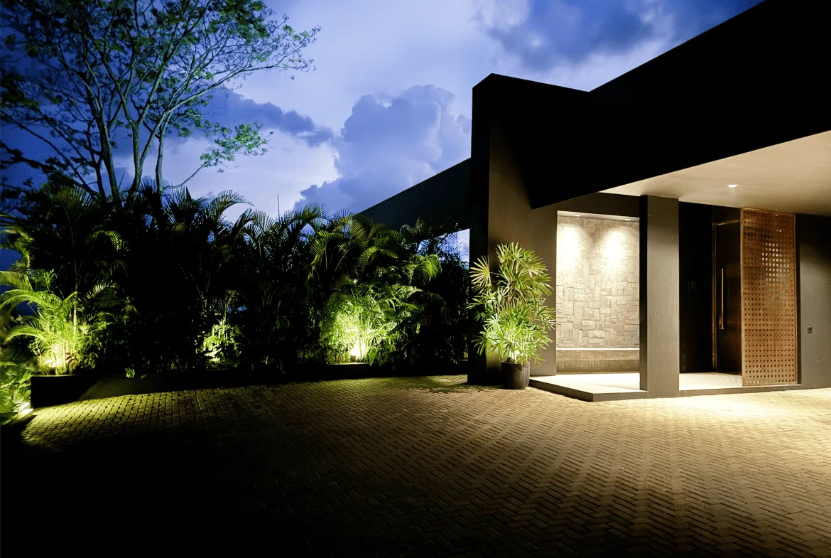 BLACK HOUSE JUNGLE PROPERTY, IN UVITA – 4.32 ACRES, photo 6