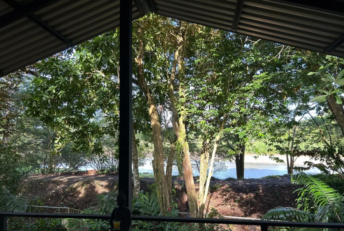 COMMERCIAL PROPERTY WITH SIX BEDROOMS NEAR EVERYTHING, IN DOMINICAL – 0.23 ACRES, photo 18