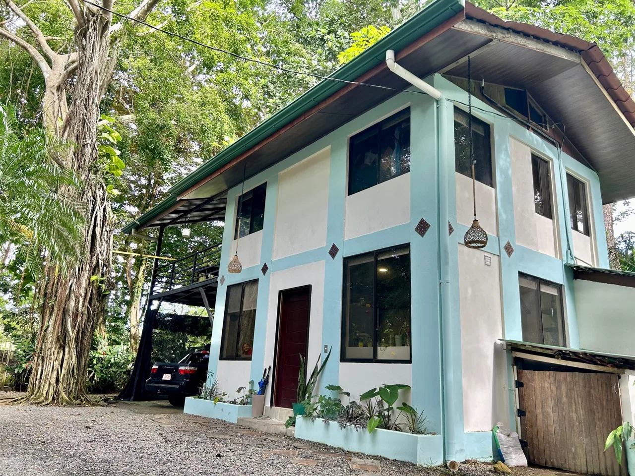 COMMERCIAL PROPERTY WITH SIX BEDROOMS NEAR EVERYTHING, IN DOMINICAL – 0.23 ACRES, photo 7