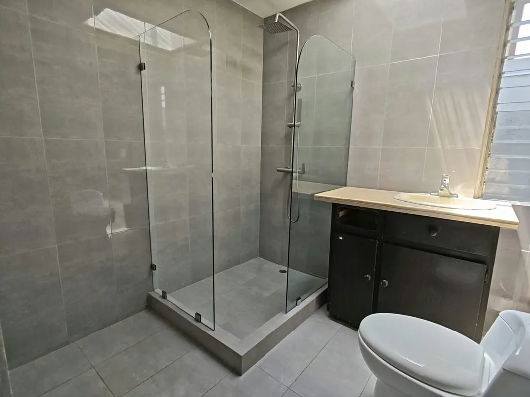 Alquiler de Casa independiente| 3 habitaciones | Oficina privada | Terraza y parqueo para 3 vehículos., photo 13