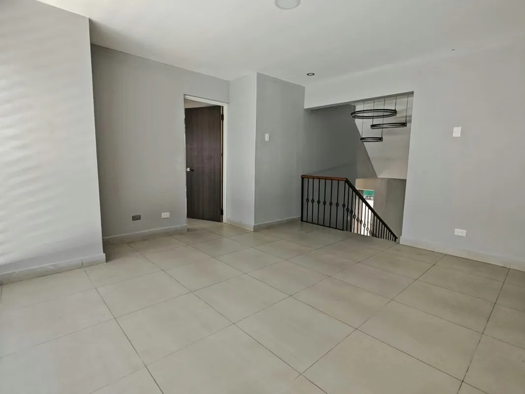 Alquiler de Casa independiente| 3 habitaciones | Oficina privada | Terraza y parqueo para 3 vehículos., photo 9