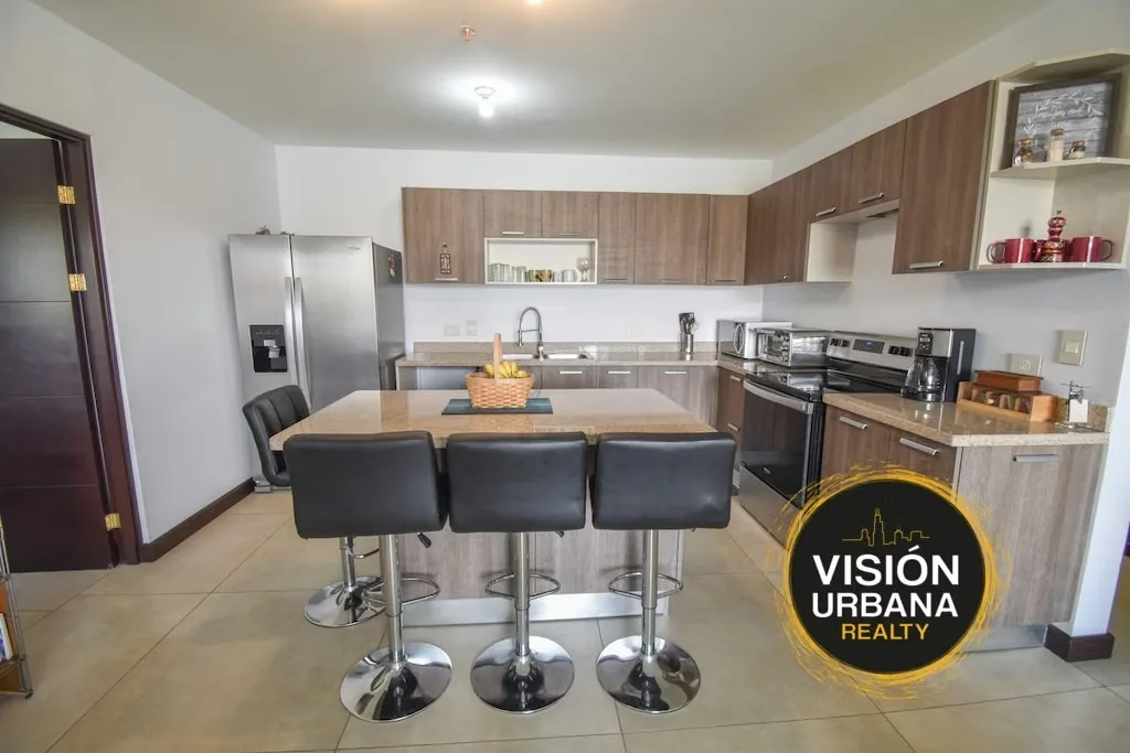 Apartment in one of the best real estate projects in Heredia, Torres de Velarde is your best option, due to its proximity to major study centers such as the National ...