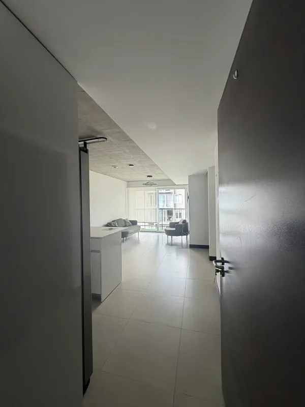 Apartamento en alquiler en Khaya – moderno, semiamueblado y listo para mudarse