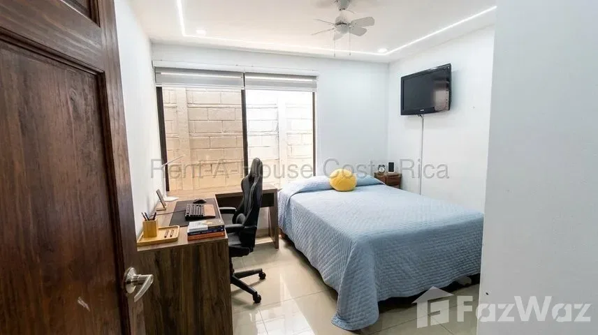 Retail space for Sale at San Joaquin de Flores Heredia for $615,440, photo 6